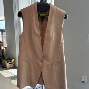 White House Black Market Beige Sleeveless Vest